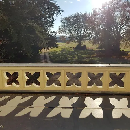 Chateau de Salvert - Gites Neuillé Extérieur photo