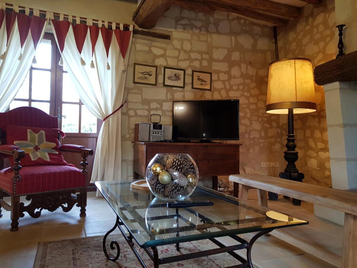 Holiday home Chateau De Salvert - 4 Gites - 32 Personnes Neuille
