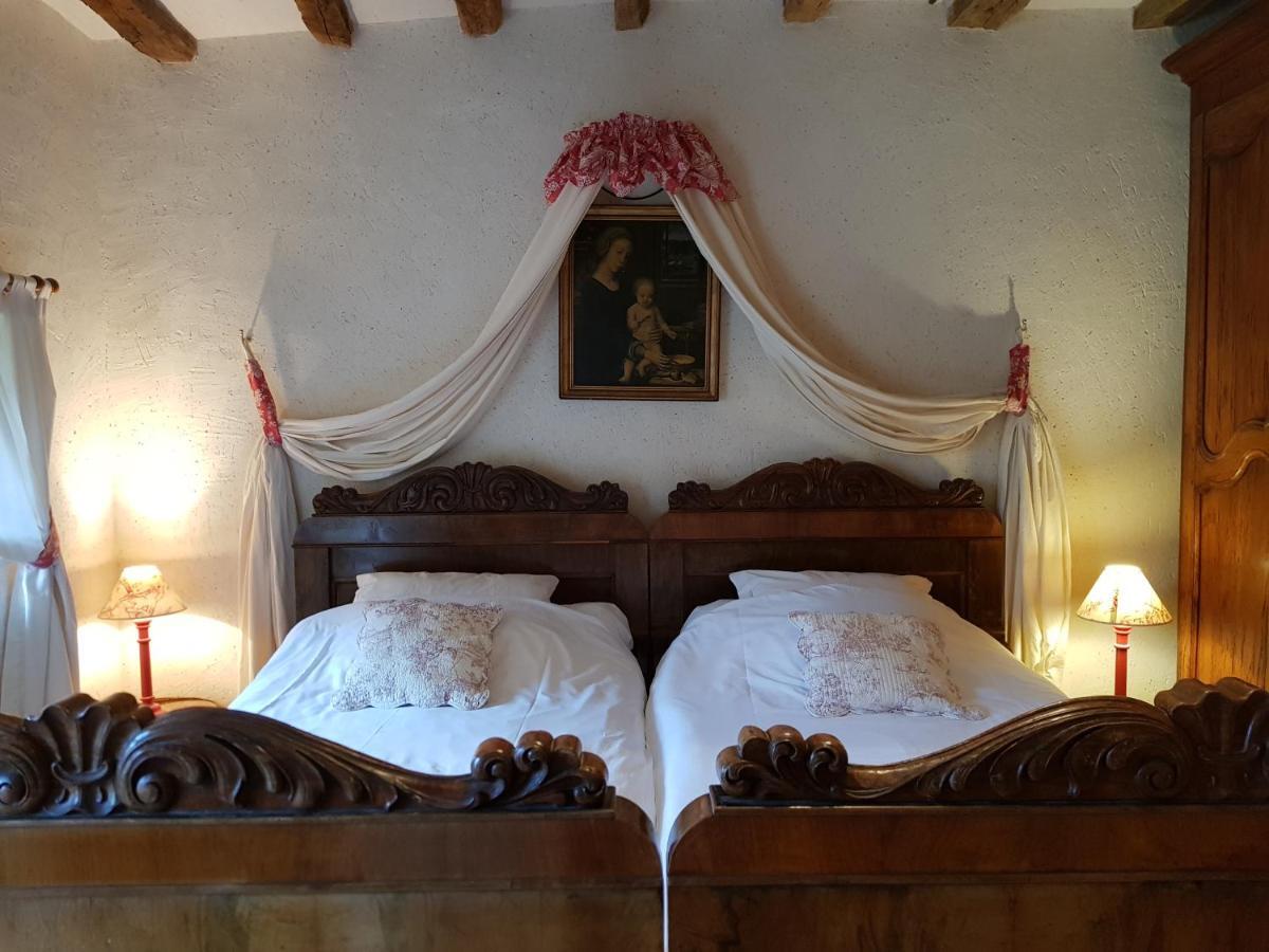 Chateau De Salvert - 4 Gites - 32 Personnes Holiday home *