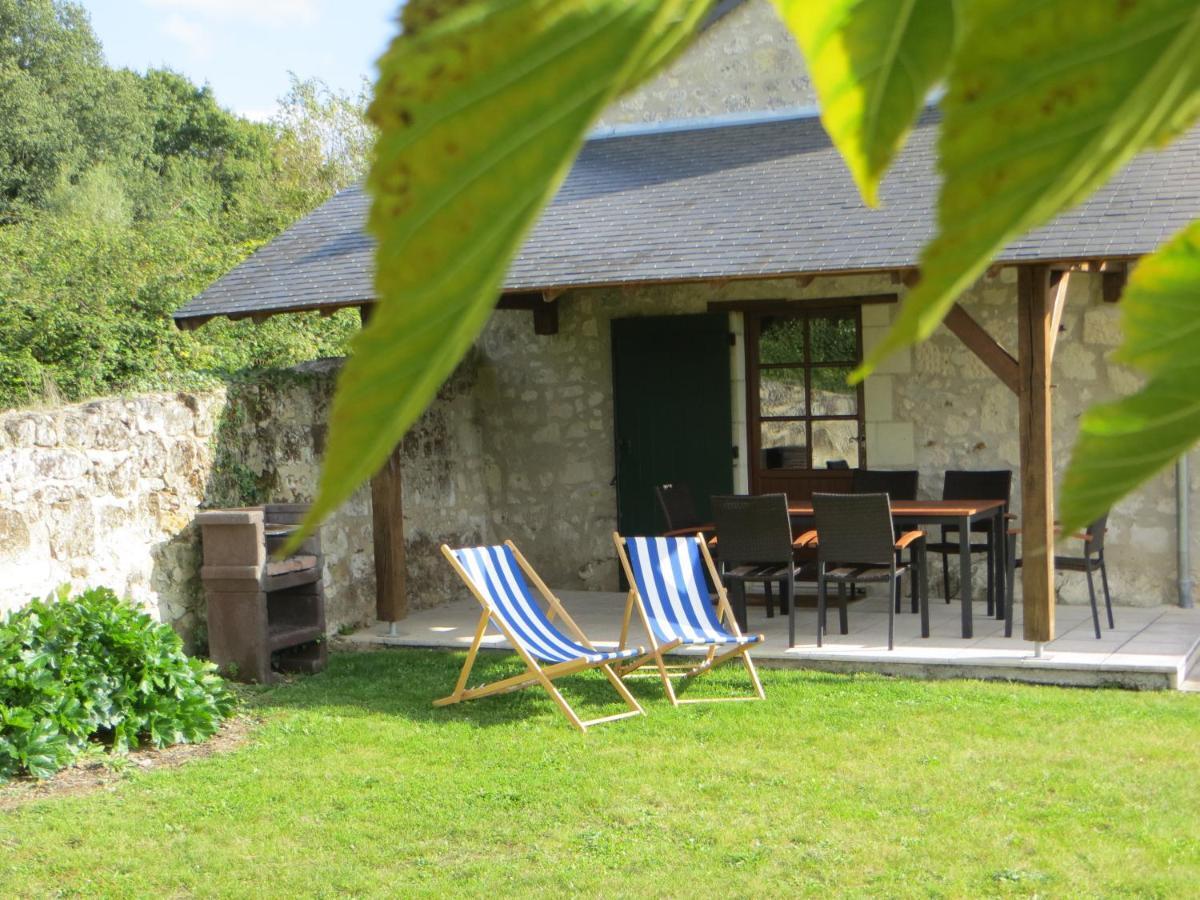 Chateau De Salvert - 4 Gites - 32 Personnes Holiday home Neuille