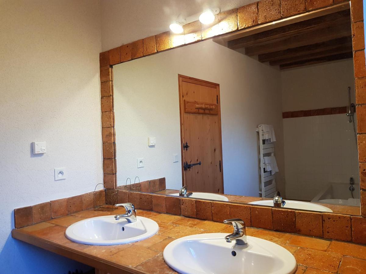Chateau De Salvert - 4 - 32 Personnes Сasa de vacaciones Neuillé
